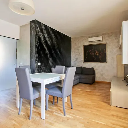 Apartment Ponte Milvio - Luxury Penthouse Rome